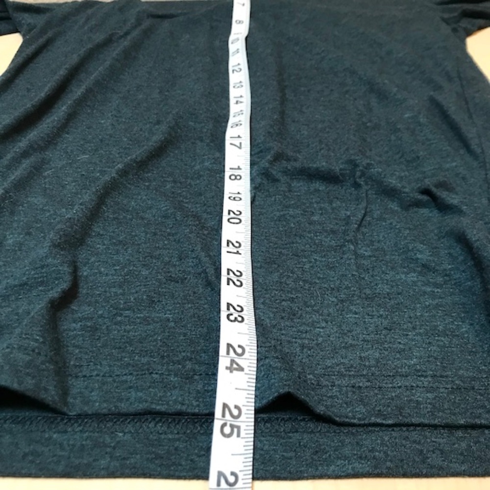 American Apparel Unisex 50/50 Short Sleeve Crewneck Small. Black Aqua Color. - Picture 7 of 11